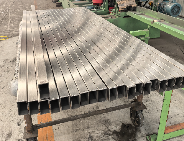 南京方管 矩形管 无缝方管生产厂家